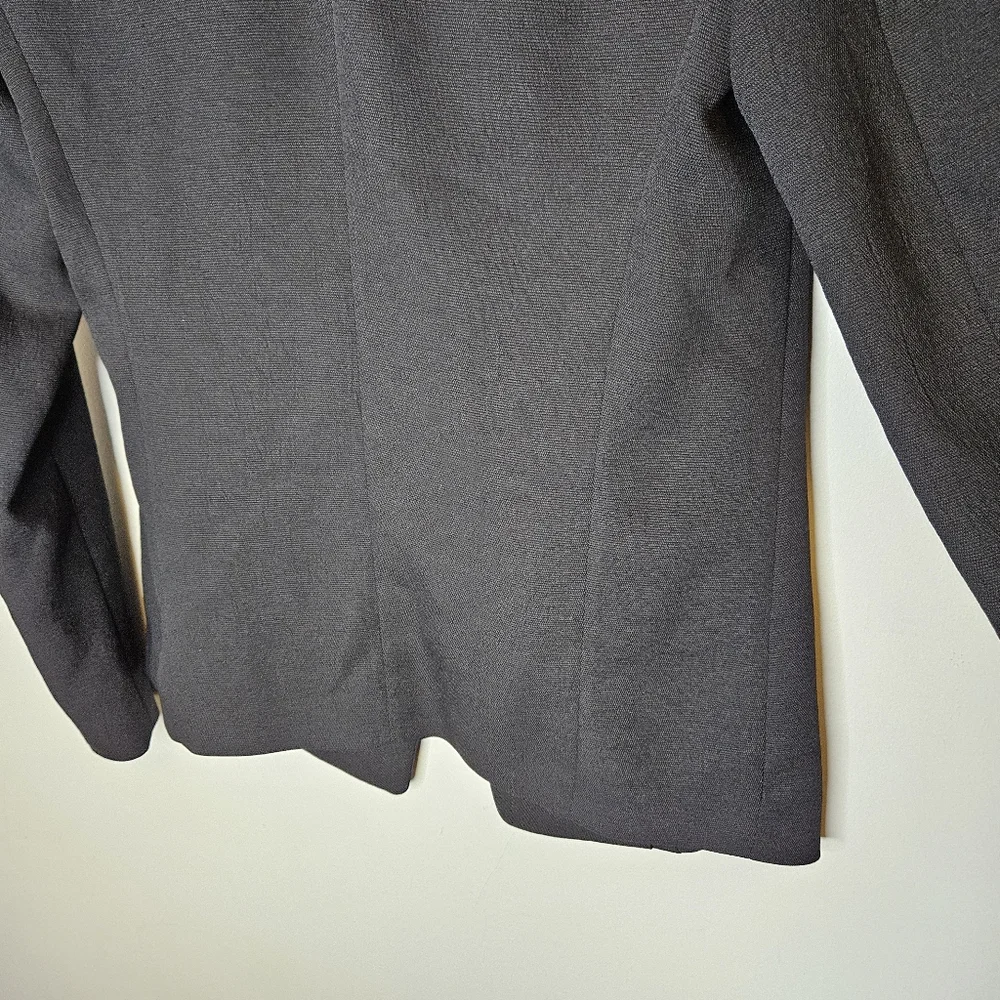 Aritzia Babaton Keith Blazer Jacket Sz 2 Open Front Black Minimalist Corporate - Picture 13 of 14